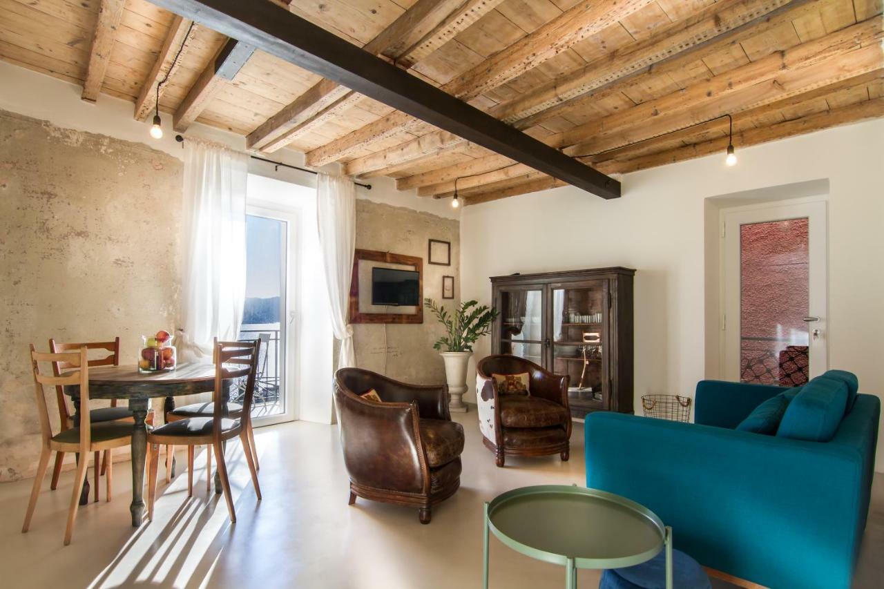 Moltrasio Gem Villa Bagian luar foto